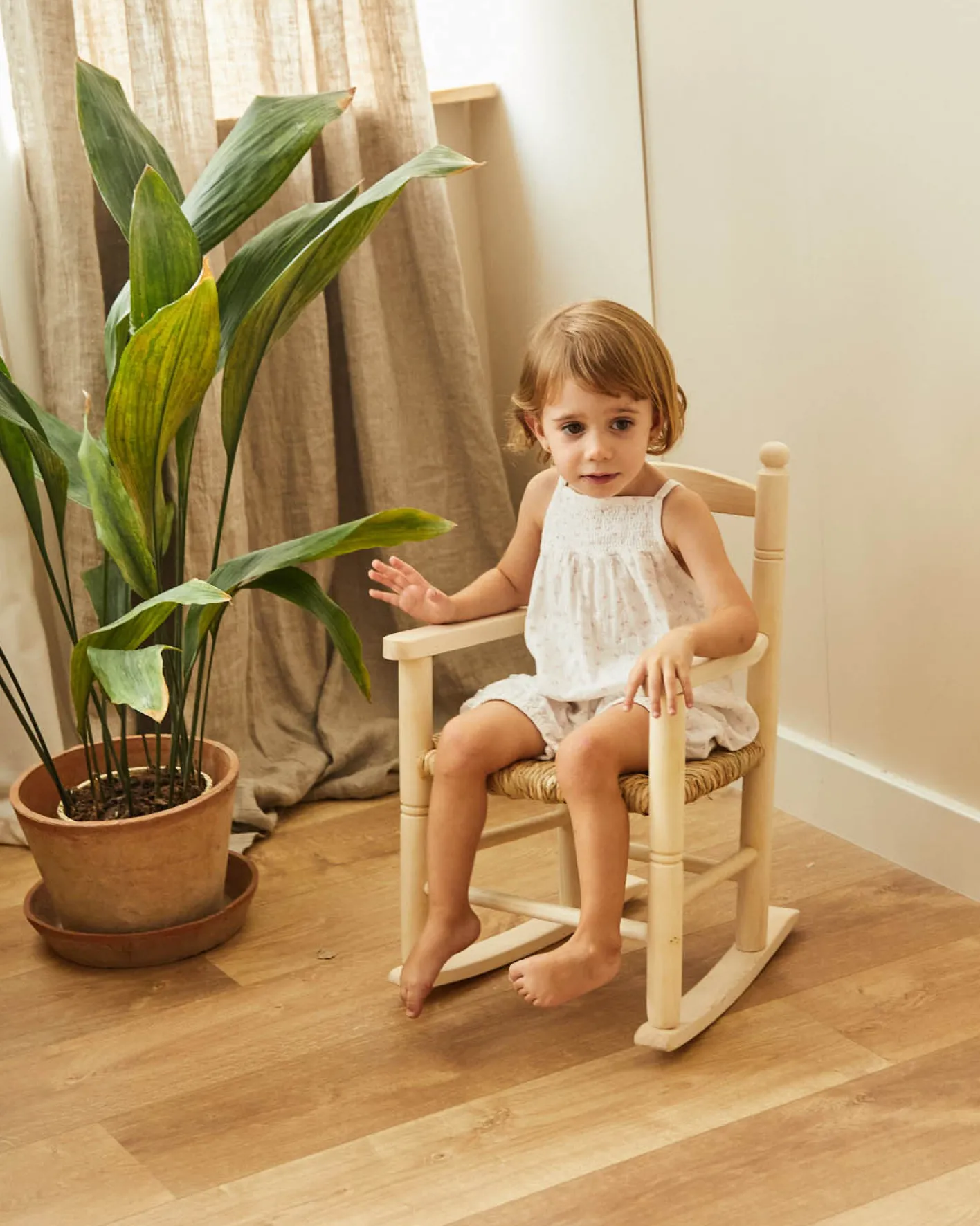 Kids-Hannun Mecedora infantil Zareth